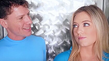 Rion King And Robby Apples - The Flawless Superheroines Huge Ass Under The Control Of Two Partners!