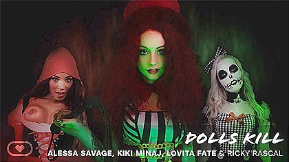 Alessa Savage, Lovita Fate And Kiki Minaj In Dolls Kill