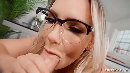 Carter Thick Beauty With Glasses Gets Facial Cum Cleansing After A Nice Fuck...