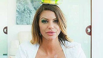 Vr Cum On Tits For St. Paddys Day With Brooklyn Chase